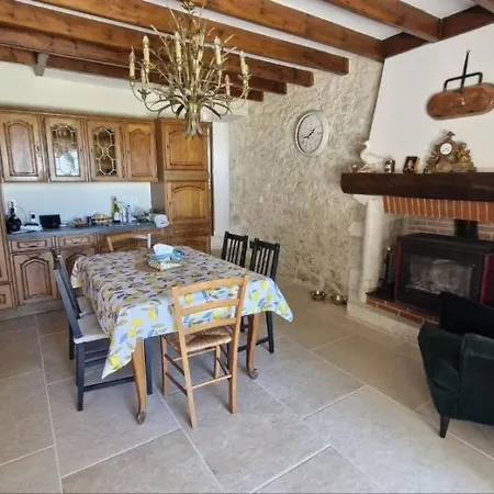 Le Clos D'empouchot *